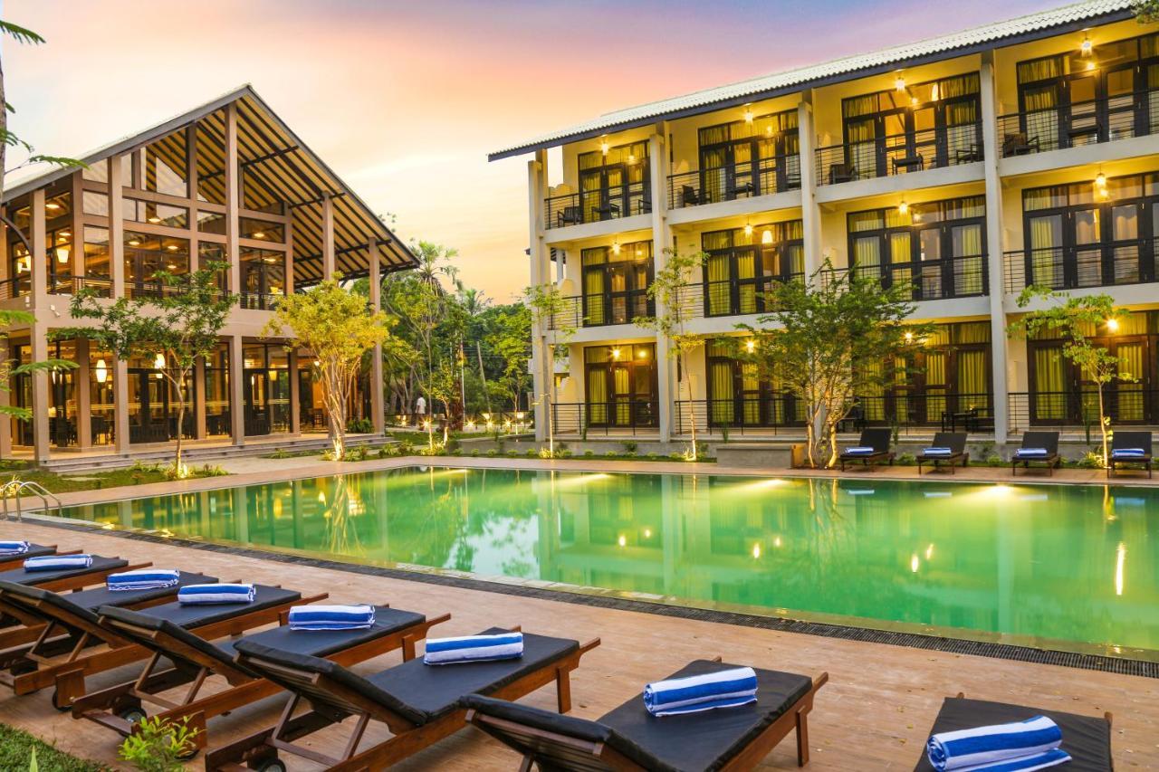 Oak Ray Wild Yala Hotell Tissamaharama Exteriör bild